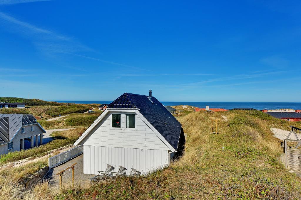 6 Person Holiday Home In Henne Henne Strand Room photo