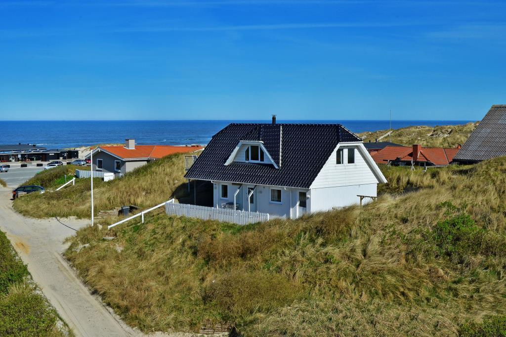 6 Person Holiday Home In Henne Henne Strand Room photo