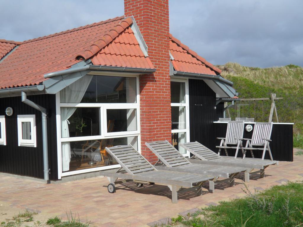 6 Person Holiday Home In Henne Henne Strand Room photo