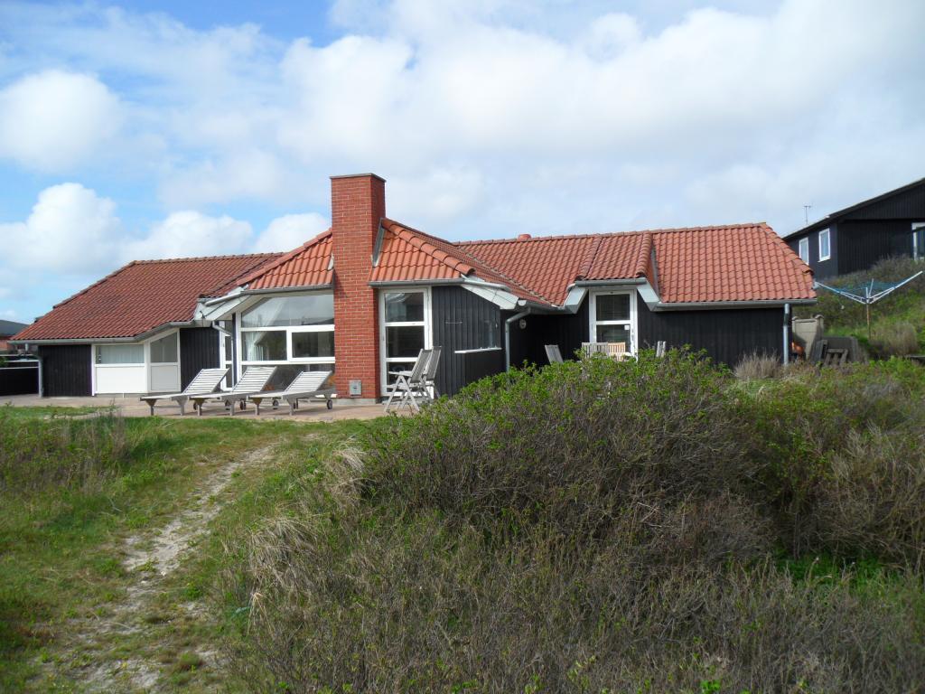 6 Person Holiday Home In Henne Henne Strand Room photo