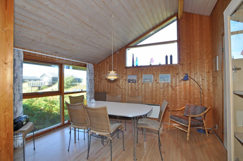 6 Person Holiday Home In Henne Henne Strand Room photo